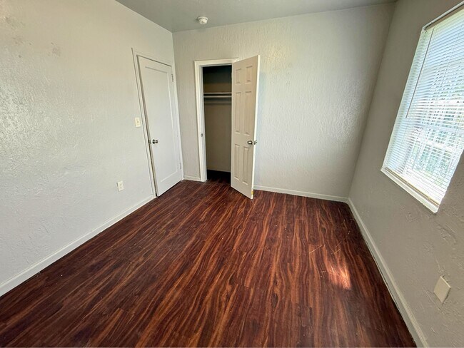 Building Photo - 15330 NW 31st Ave
