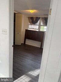 Building Photo - 7113 Banjo Ct