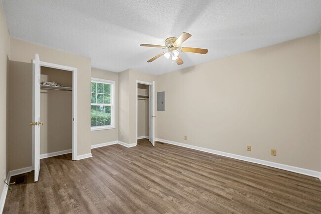 Building Photo - 1 Bedroom Pet Friendly Home For Rent Near ...