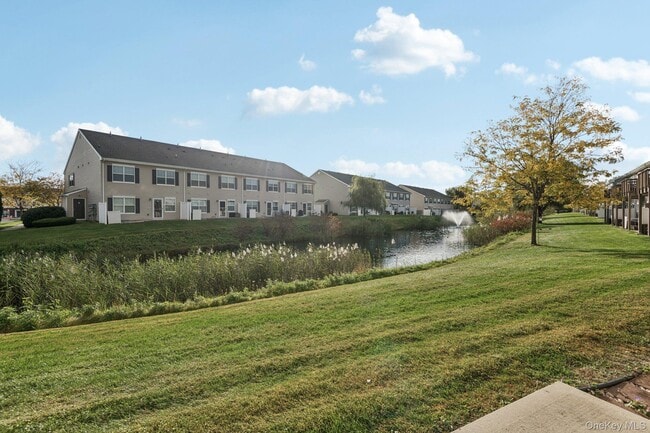 Building Photo - 37 Weatherby Ln