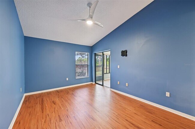 Building Photo - 227 Southampton Dr