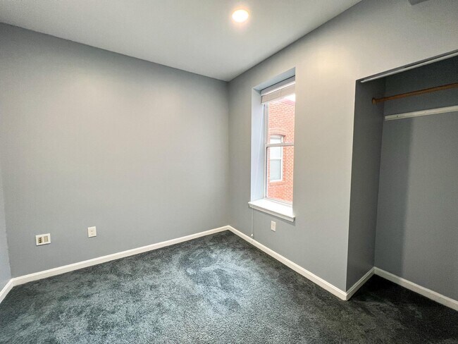 Building Photo - 617 U St NW