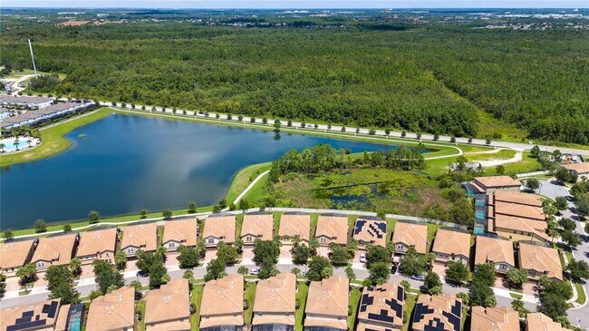 Building Photo - 8825 Rhodes St