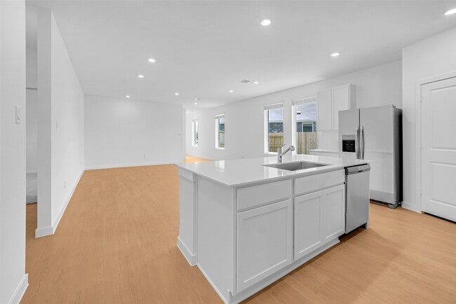 Building Photo - 26139 Sea Rosemary Ln