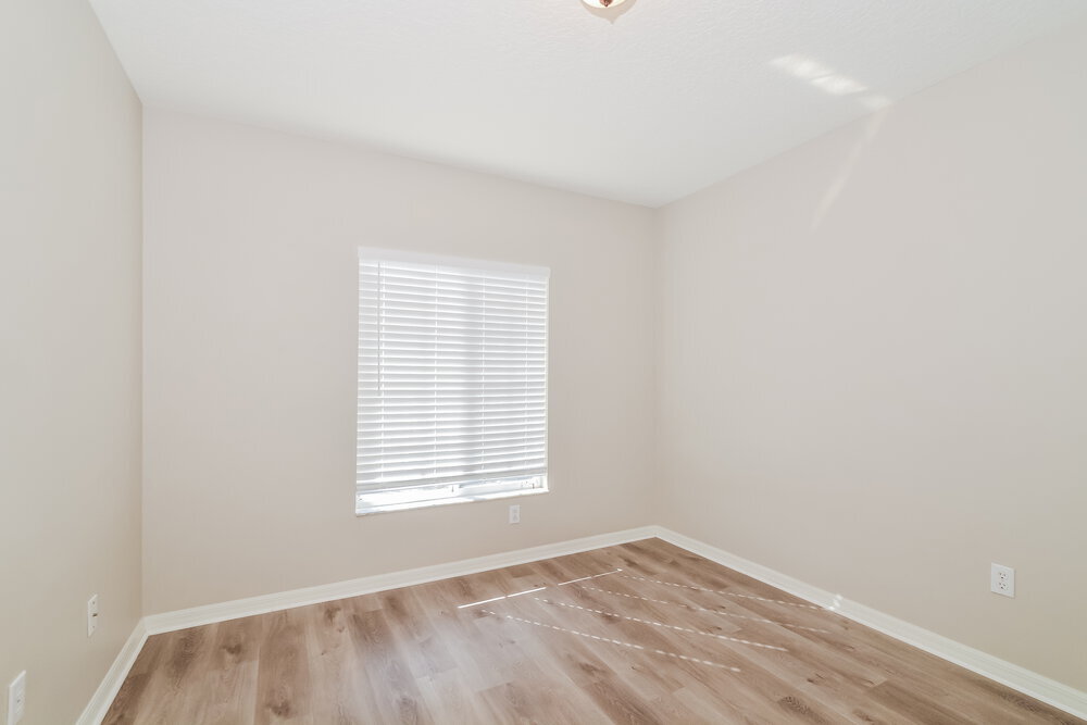 Building Photo - 15261 Harrowgate Way