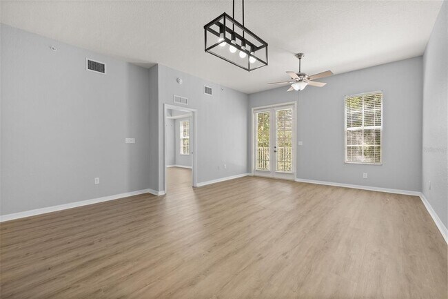 Building Photo - 855 Blue Sage St