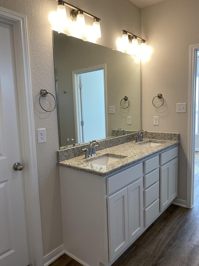 Building Photo - 8507 Chena Rdg Dr