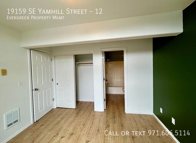 Building Photo - 19159 SE Yamhill St