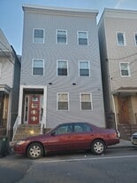 Building Photo - 372 Walnut St