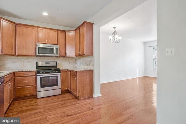 Building Photo - 7929 Canter Ct