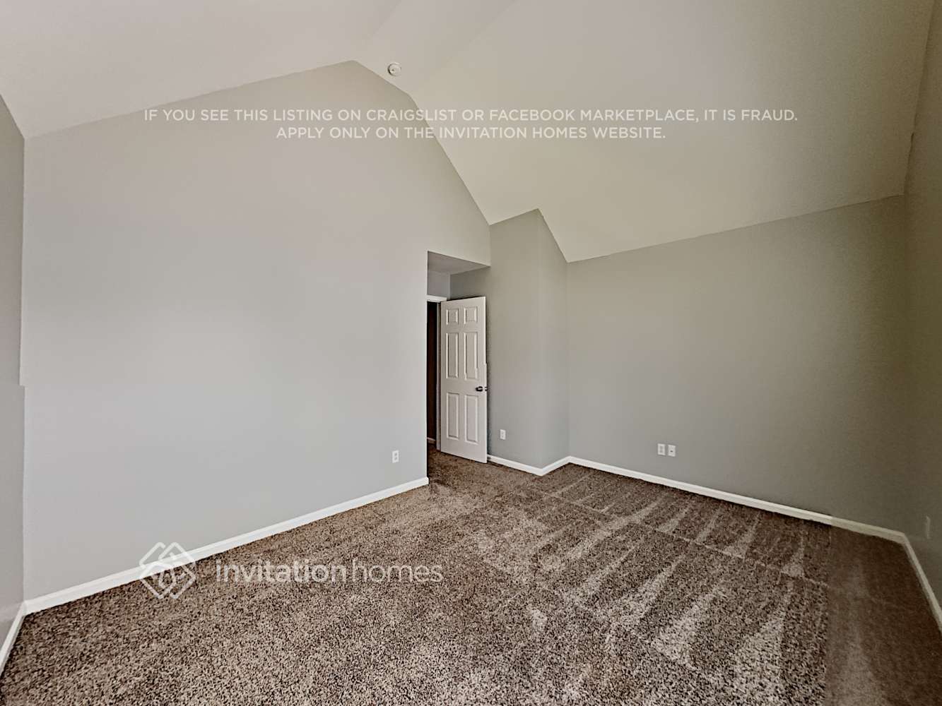 Building Photo - 1506 Peachcroft Rd