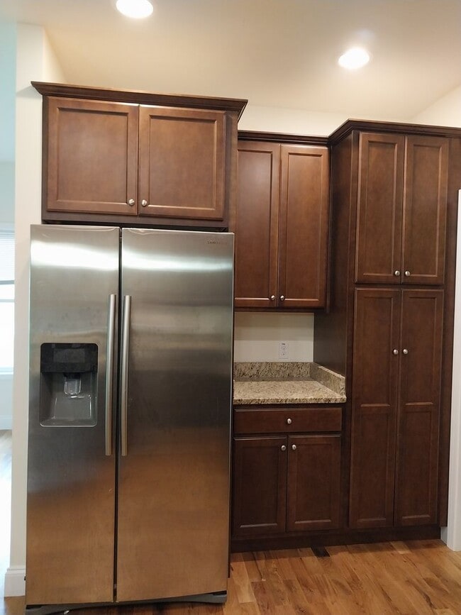 Building Photo - Beautiful Home in Convenient Swannanoa