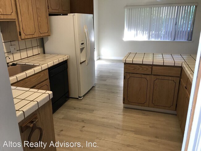 Building Photo - 7622 Orange Blossom Dr