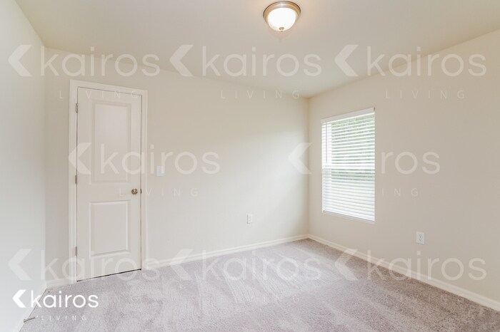 Building Photo - 9143 Aegean Cir