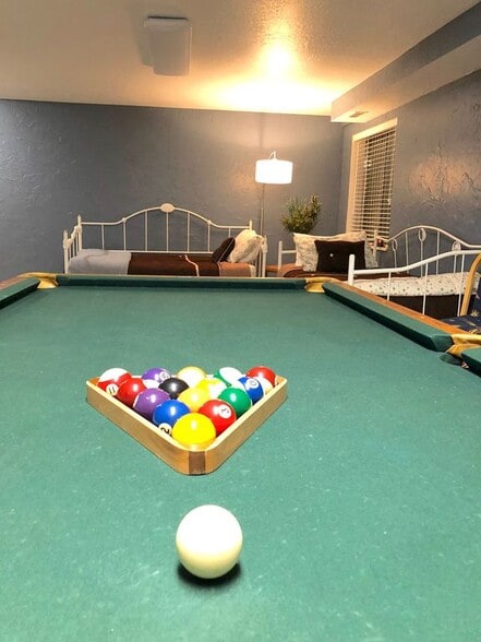 Building Photo - 8131 S Clover Spring Ln