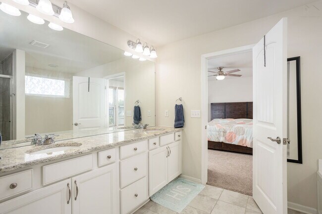 Building Photo - 2391 Findley Cir