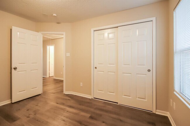 Building Photo - 2219 Hadden Hollow Dr