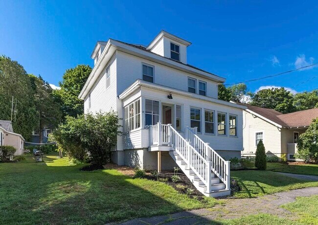 Building Photo - 192 Willard Ave