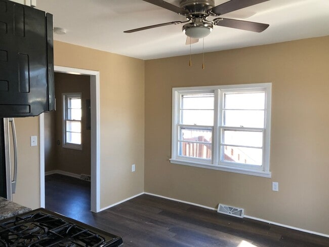 Building Photo - Comfortable Family Home in Prime Colona Location