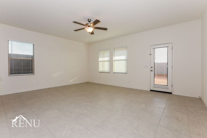 Building Photo - 35551 W San Capistrano Ave