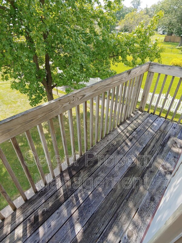 Building Photo - 6208 Landmark Dr