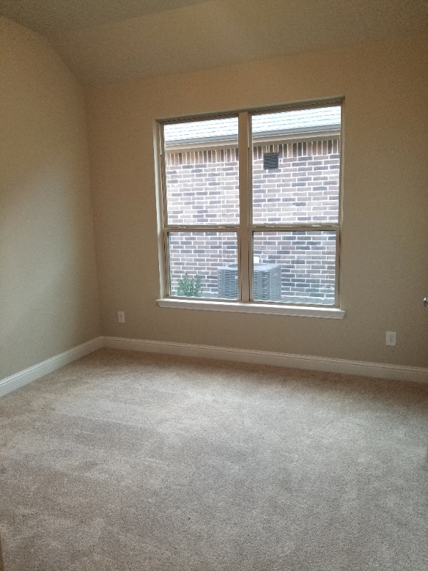 Building Photo - 15609 Canyon Ridge