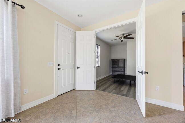 Building Photo - 8010 Helena Ct