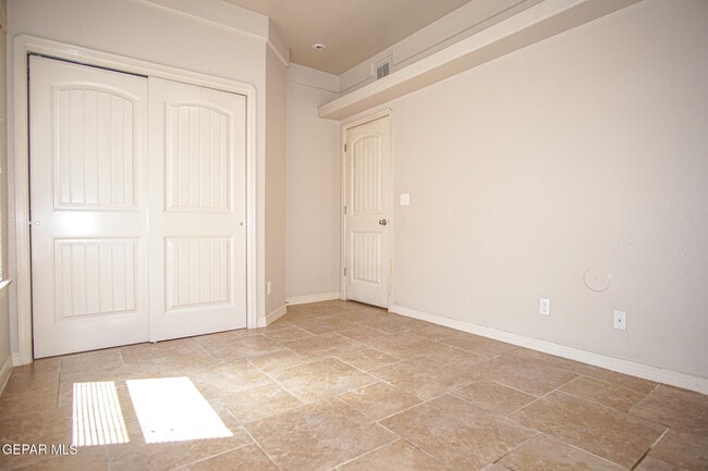 Building Photo - 14508 Smokey Point Dr