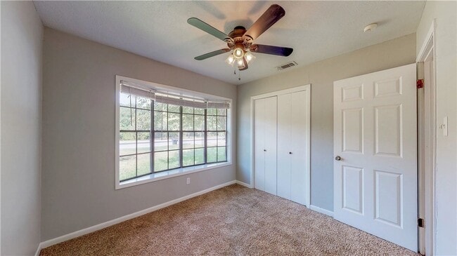 Building Photo - 1304 Merry Oaks Dr
