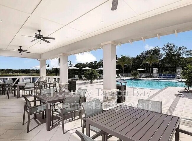 Building Photo - 26122 Fantasy Sky Ln