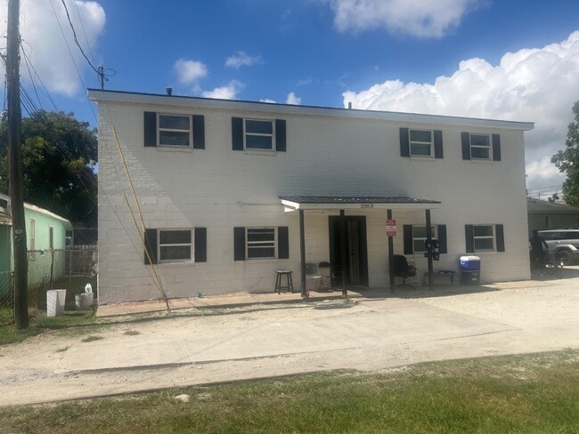 Building Photo - 2053 Marsia Ln