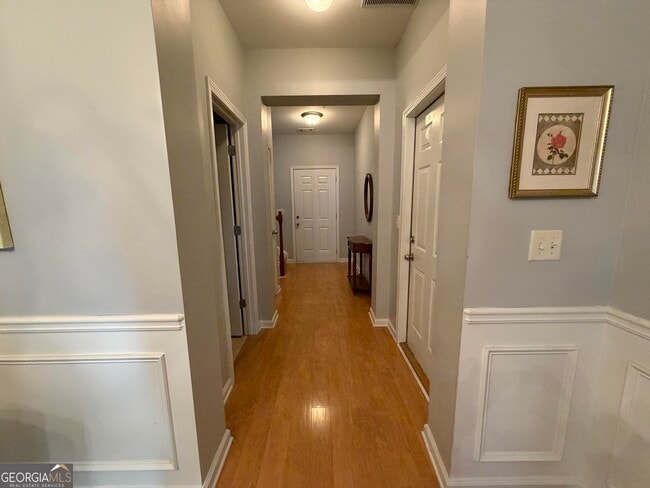 Building Photo - 121 Stonebridge Crossing