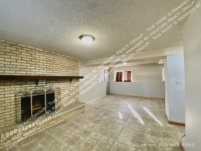 Building Photo - 4855 S Crimson Cir