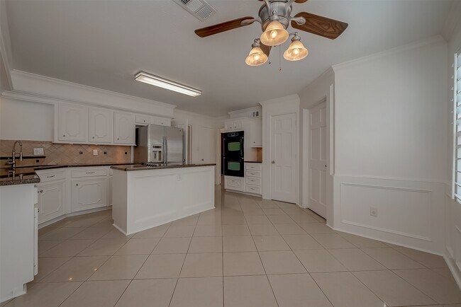 Building Photo - 20206 Cadogan Ct