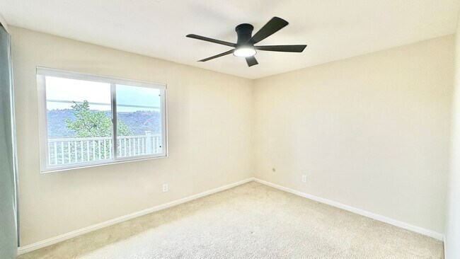 Building Photo - Spacious Two-Story Home with Three-Car Att...