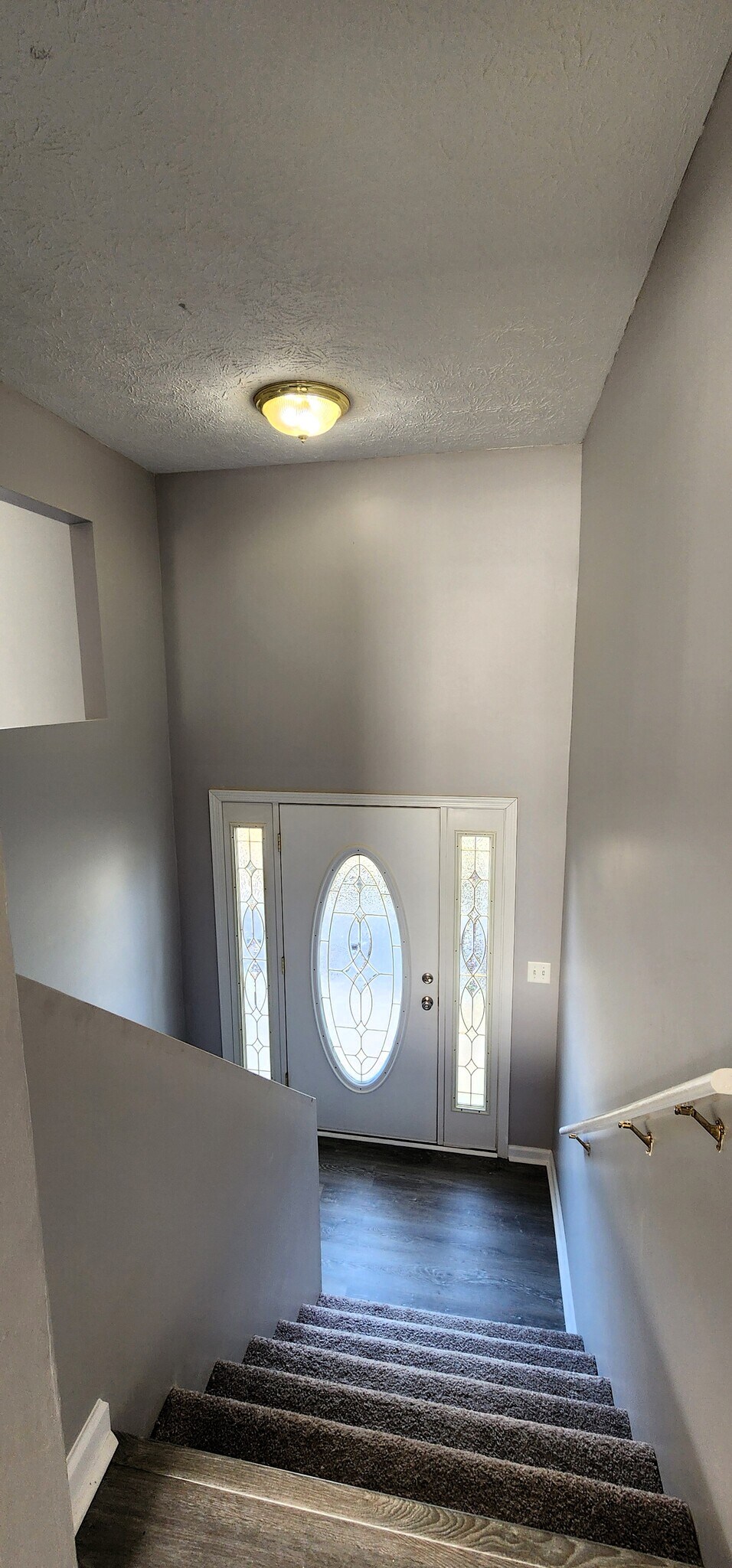 Building Photo - 1984 River Vista Cir