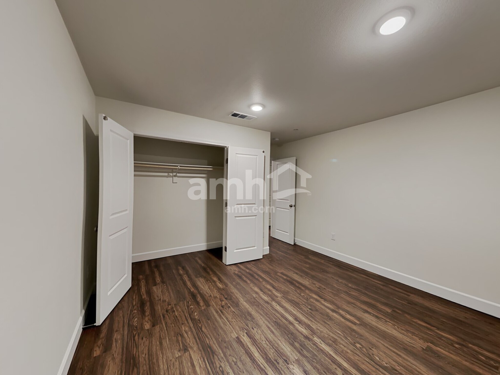 Building Photo - 83 Hot Ponds Ln
