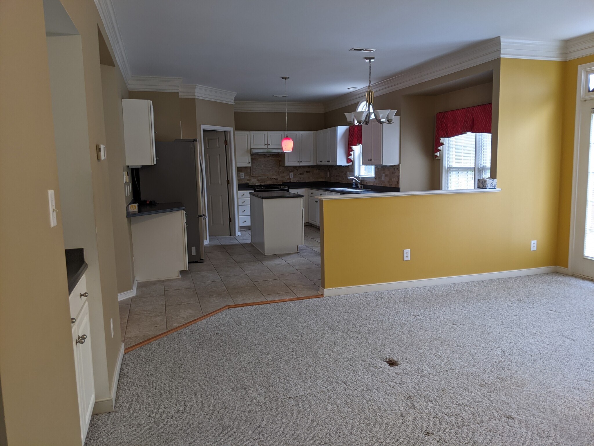 Kitchen - 10913 Brunson Way