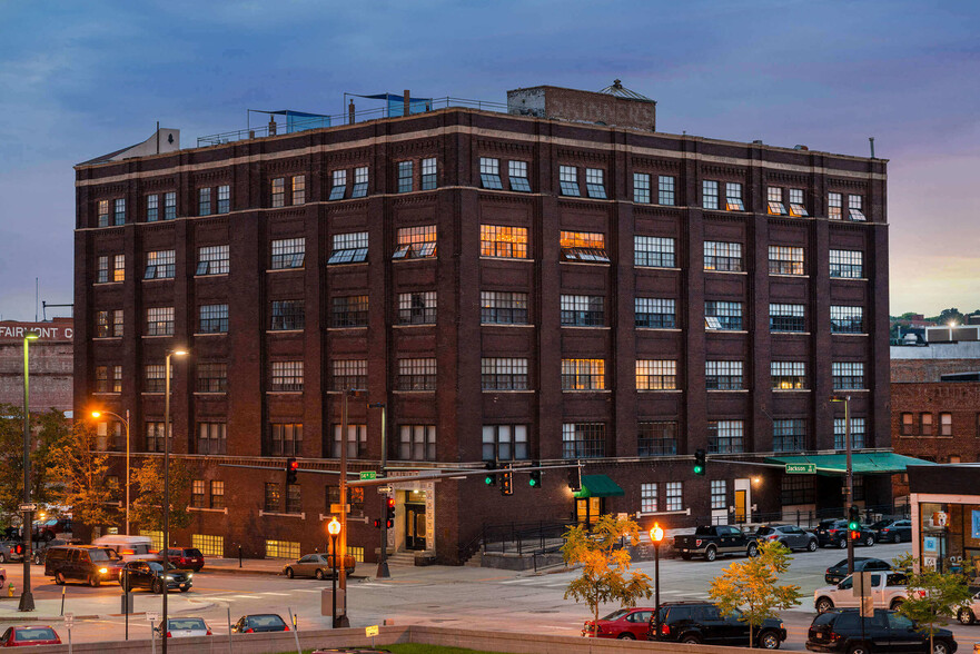 Building Photo - Skinner Macaroni Lofts