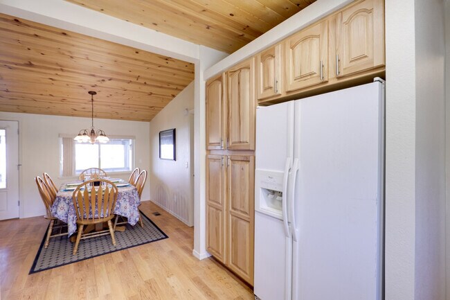 Building Photo - 4170 Mohave Ln