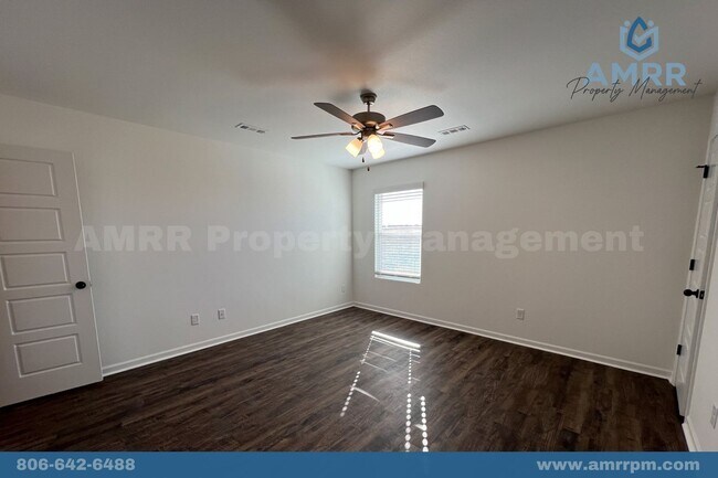 Building Photo - 402 Alex Jordan Dr.