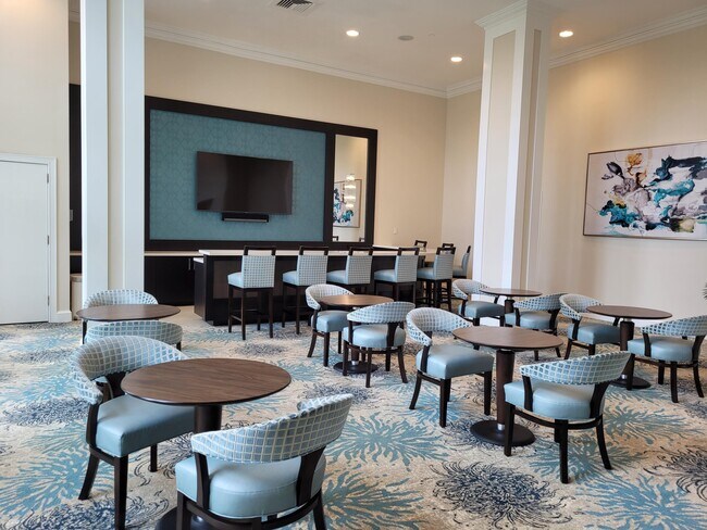 Building Photo - 3700 S Ocean Blvd