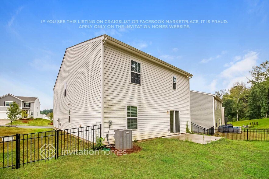 Building Photo - 117 Hazelnut Wy
