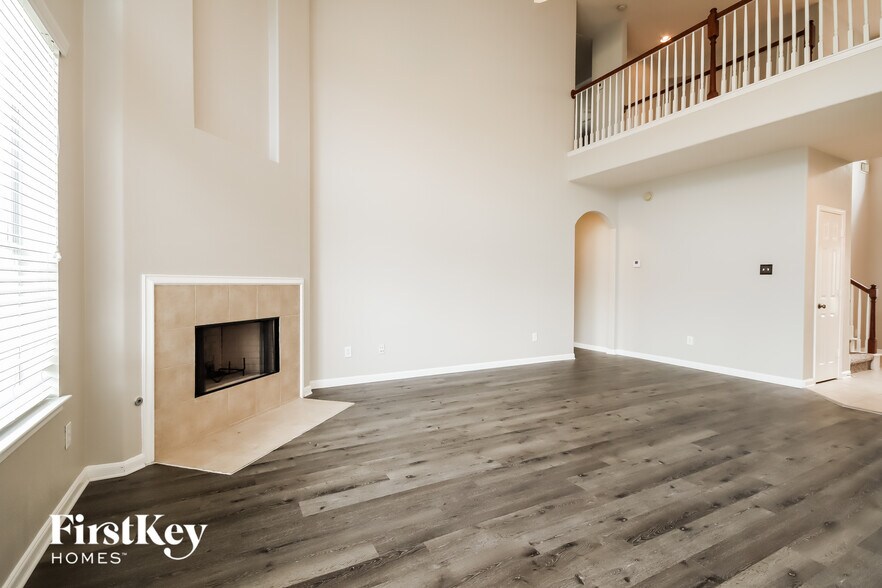 Building Photo - 14419 Stonebury Trail Ln