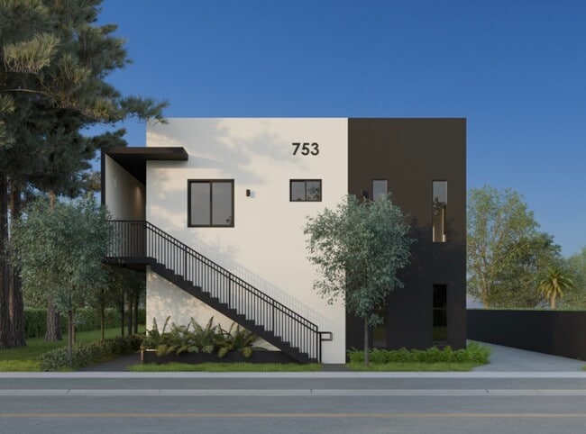 Building Photo - 753 NW 30th St