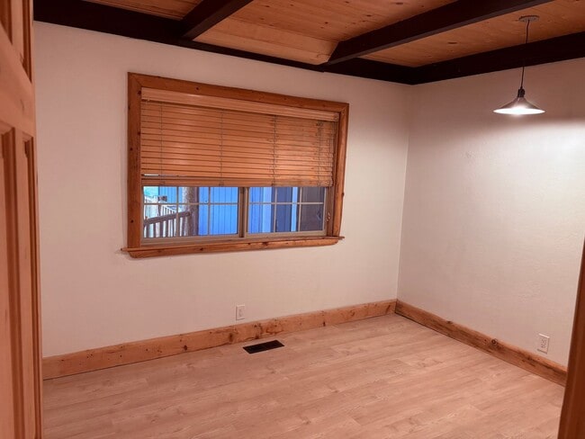 Building Photo - 1584 Sitka Cir