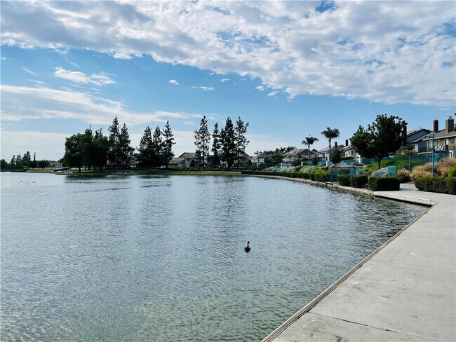 Building Photo - 28937 Biarritz Ct