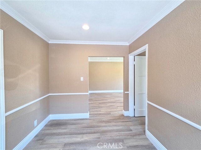 Building Photo - 705 N Hillford Ave