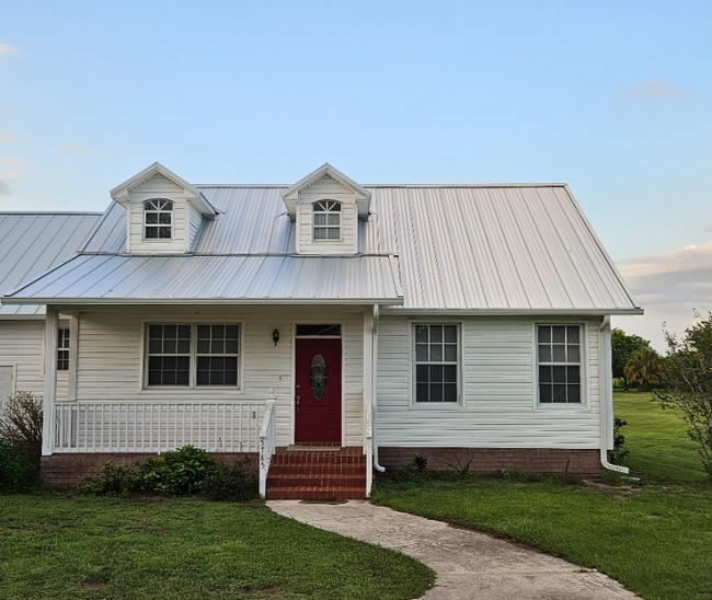 Building Photo - 5785 US-441