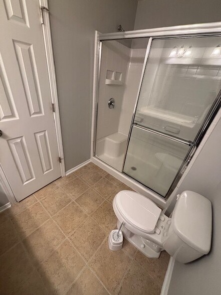 Building Photo - 190 Olde Towne Way